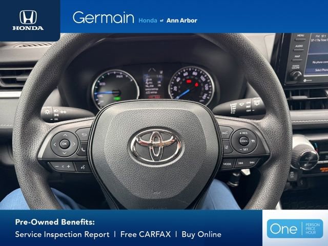Used 2021 Toyota RAV4 LE image 21