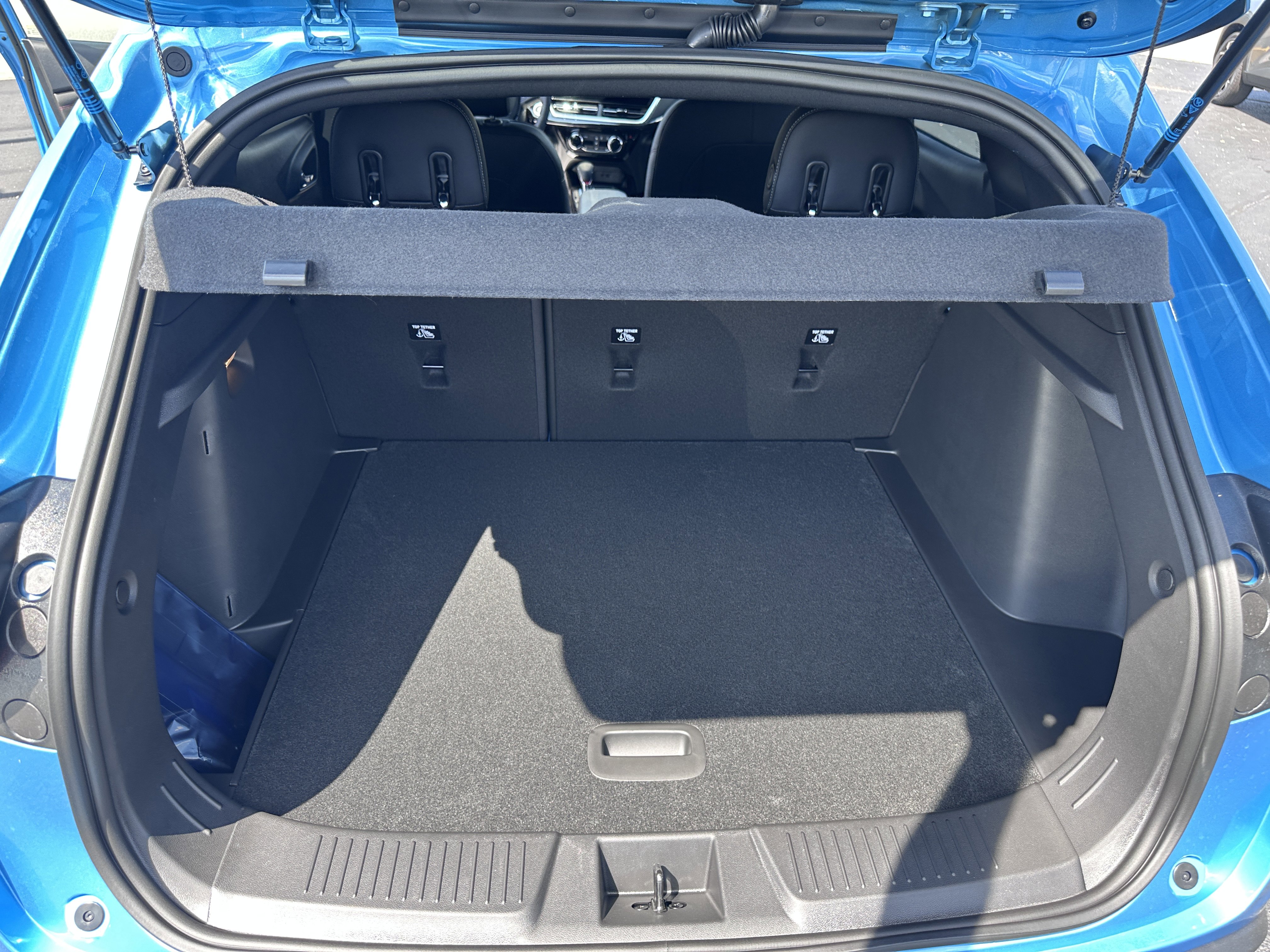 New 2025 Chevrolet Trax RS w/ Driver Confidence Package image 13