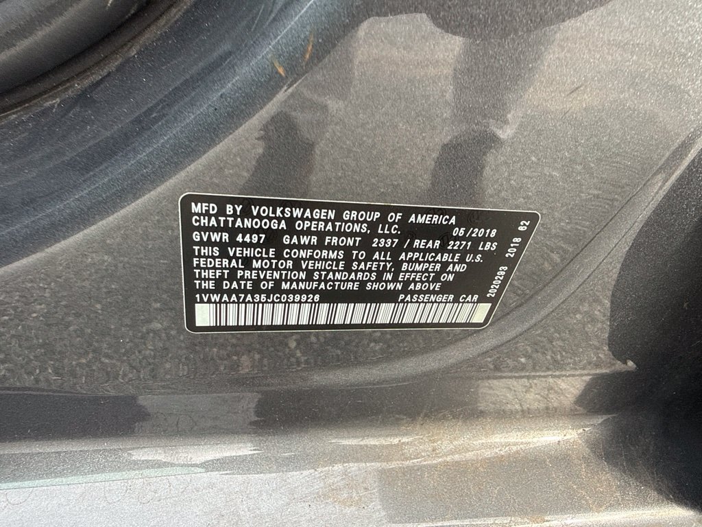 Used 2018 Volkswagen Passat 2.0T R-Line FWD image 12