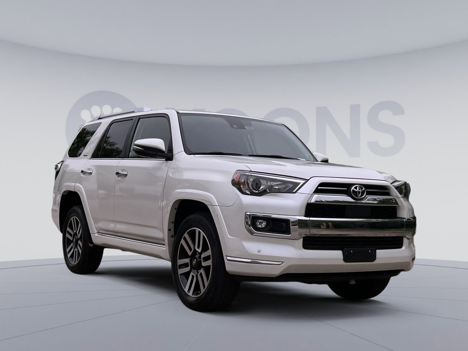 Used 2021 Toyota 4Runner Limited AWD/4WD image 2