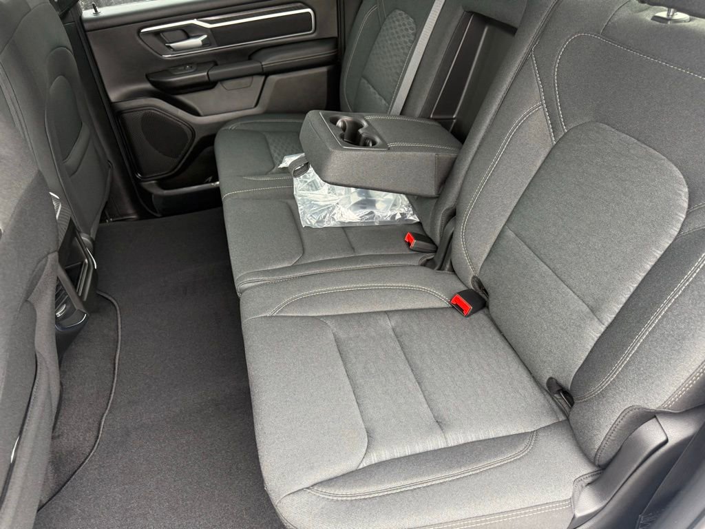New 2026 RAM 1500 Big Horn AWD/4WD image 30