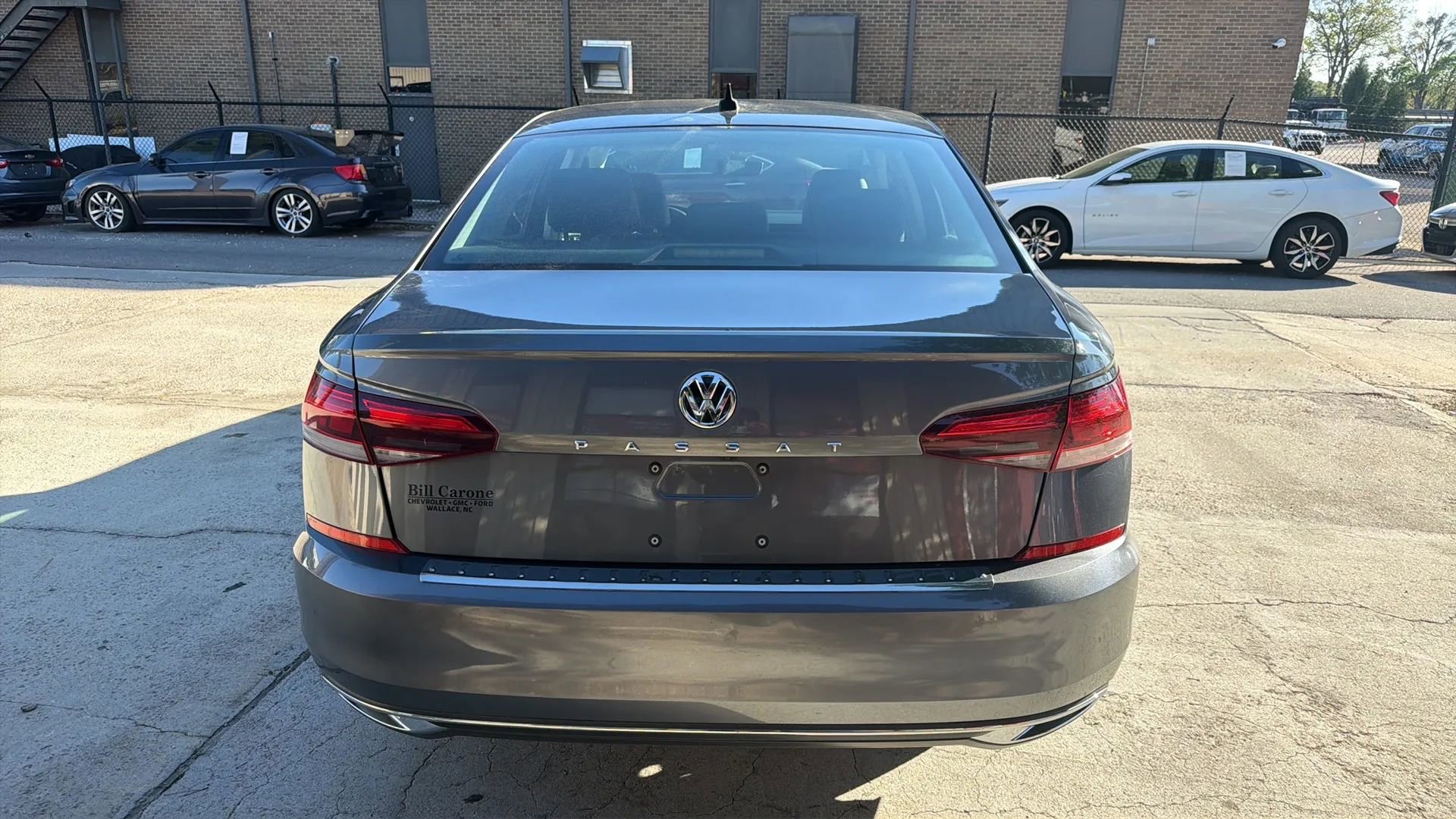 Used 2022 Volkswagen Passat 2.0T SE image 6