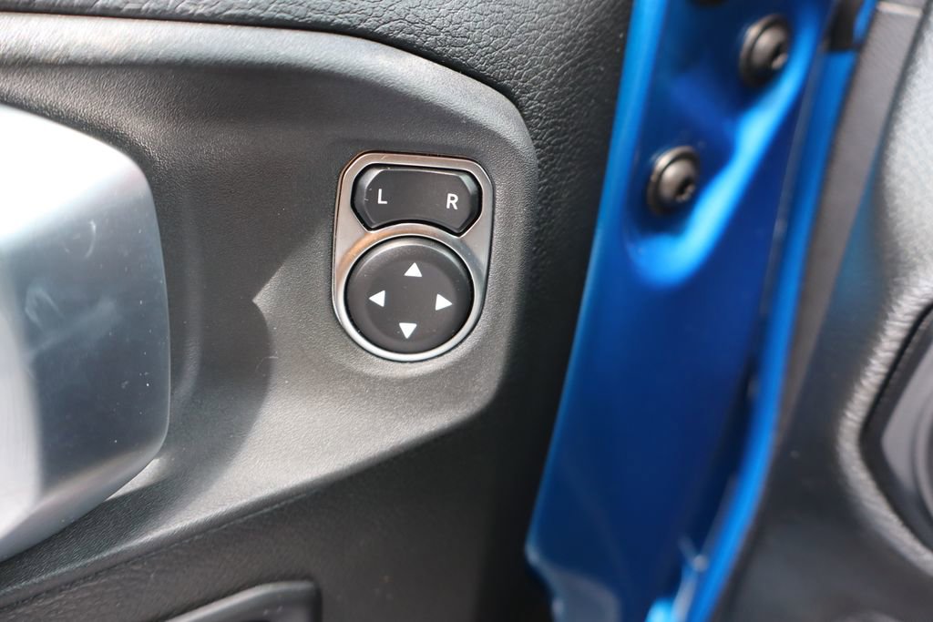 Used 2022 Jeep Wrangler Unlimited Rubicon w/ Cold Weather Group image 30