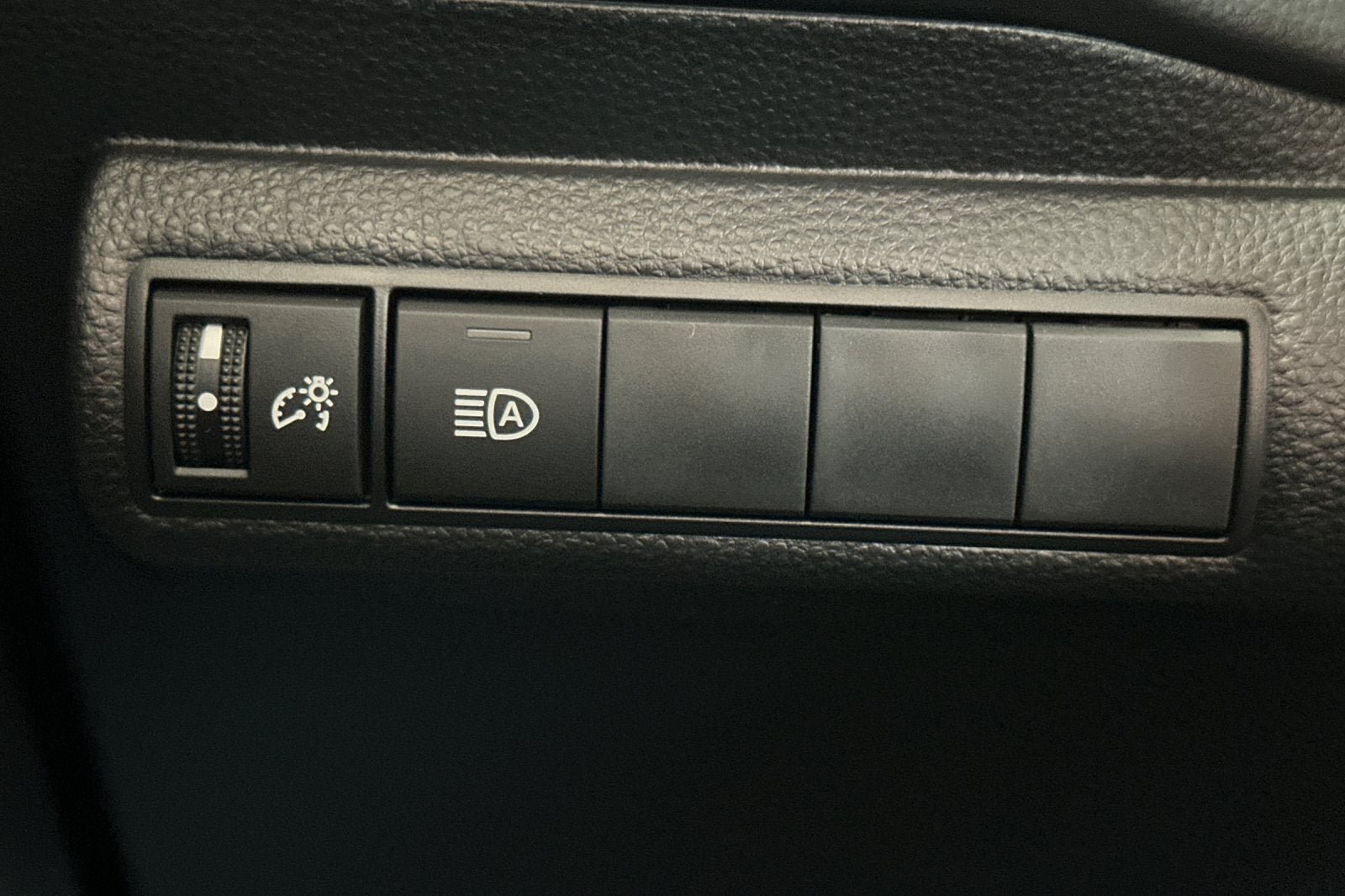 New 2026 Toyota Corolla LE FWD image 27