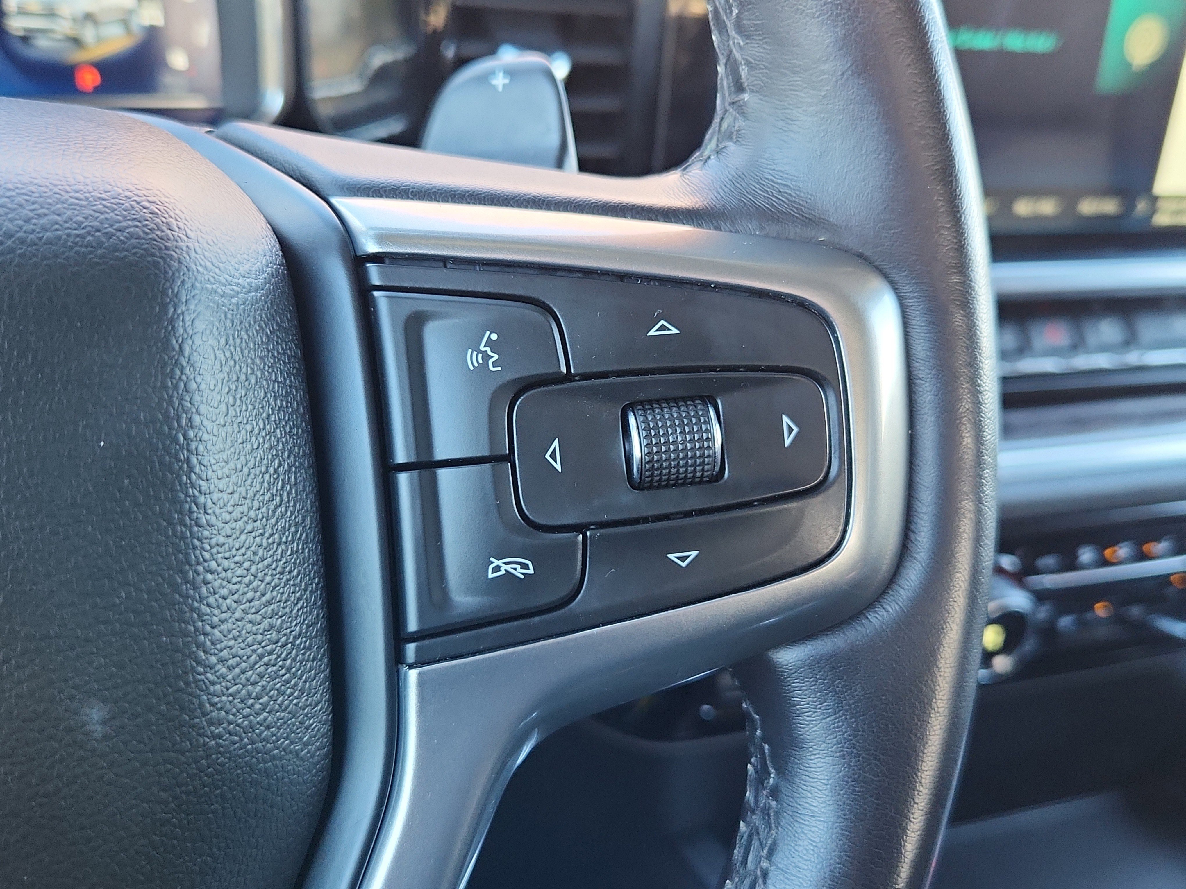 Used 2022 Chevrolet Silverado 1500 LTZ image 19