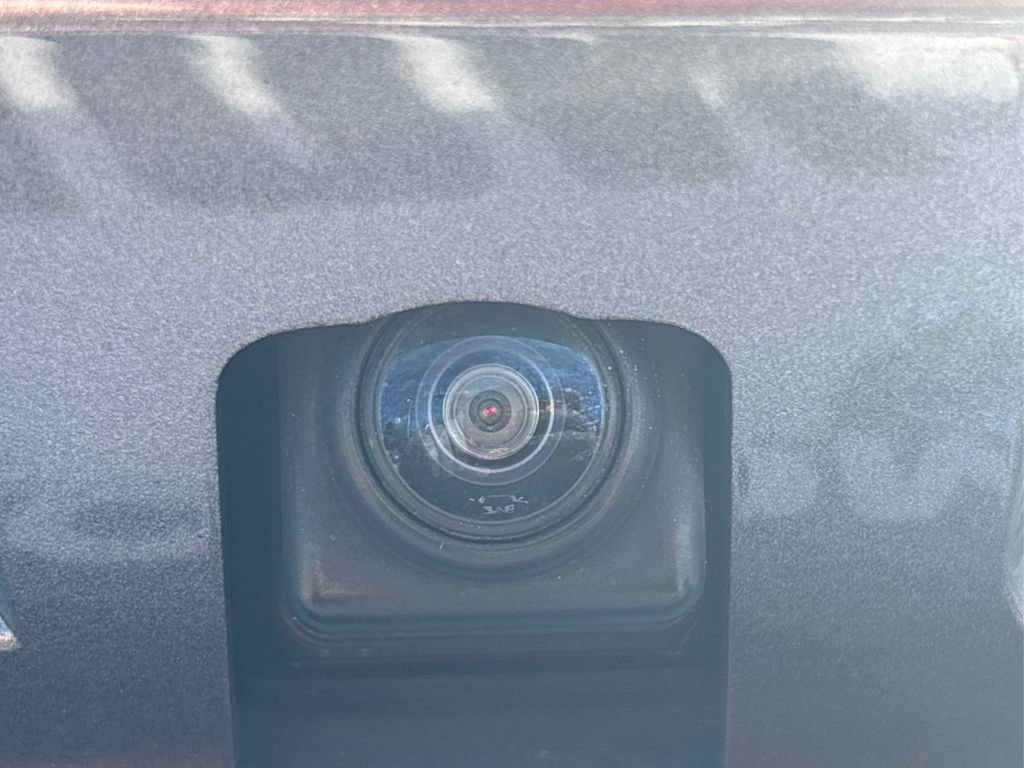 Used 2020 Nissan Rogue Sport SV image 15