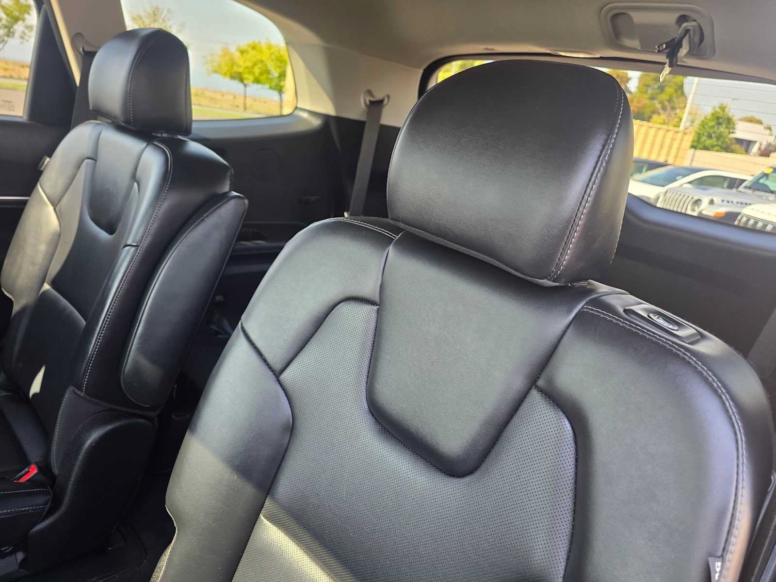 Used 2024 Kia Telluride S w/ S Sunroof Package AWD/4WD image 17