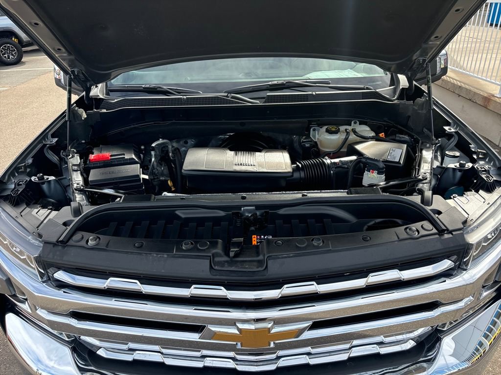 Used 2019 Chevrolet Silverado 1500 LTZ w/ LTZ Premium Package image 22