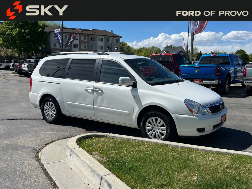 Used 2012 Kia Sedona LX image 4