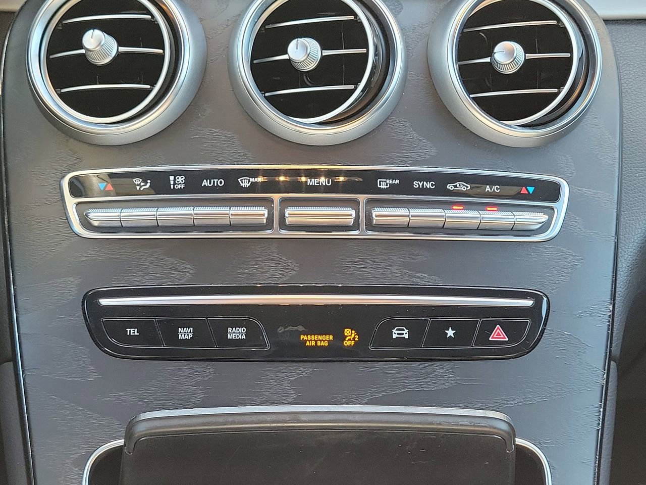 Certified 2022 Mercedes-Benz GLC 300 image 19