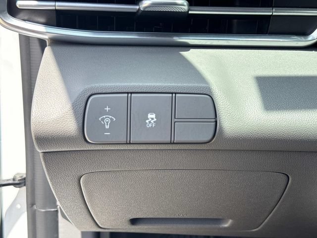 Used 2024 Hyundai Elantra SEL FWD image 26