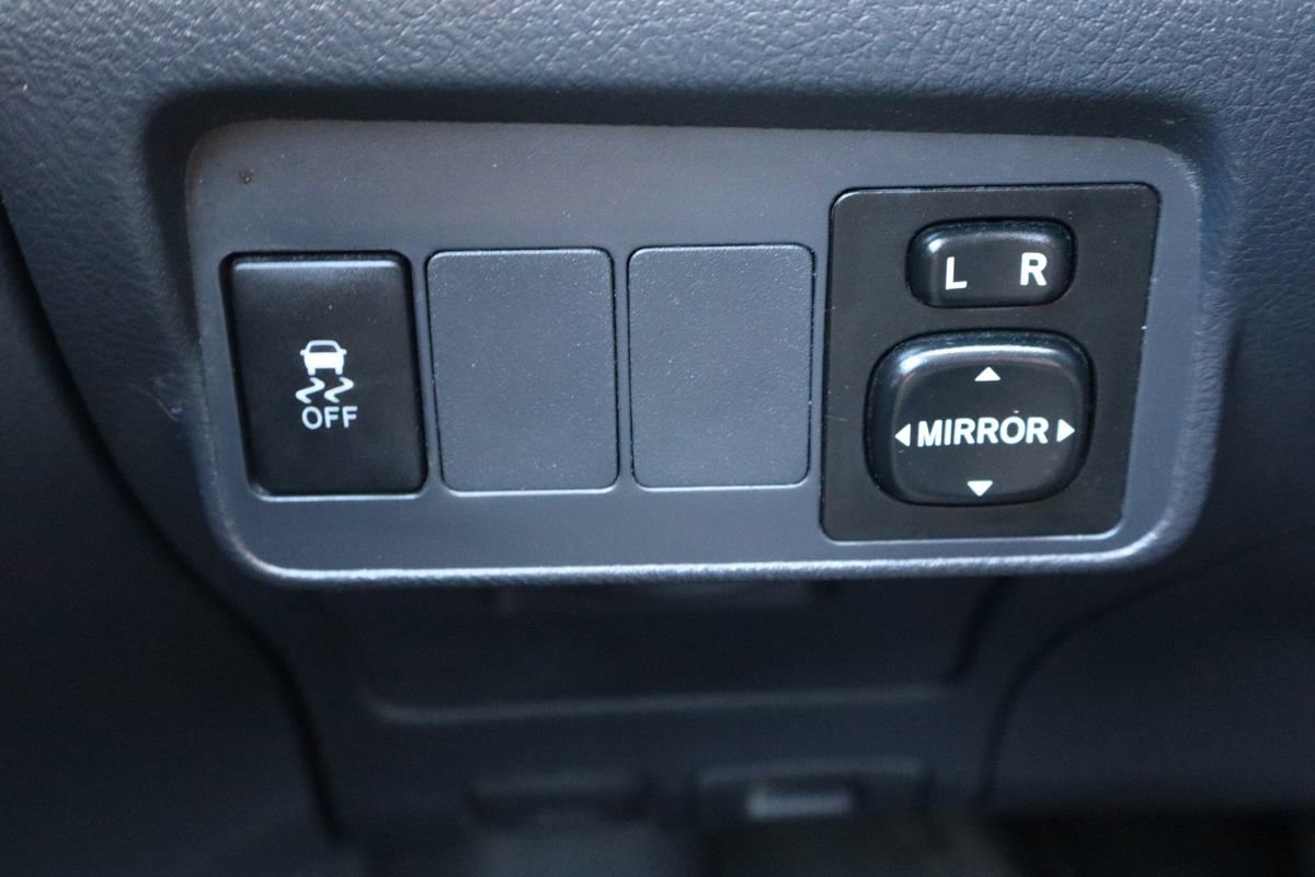 Used 2013 Toyota Corolla S w/ Premium Pkg image 29