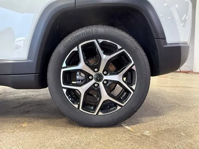 Used 2025 Jeep Compass Limited AWD/4WD image 29