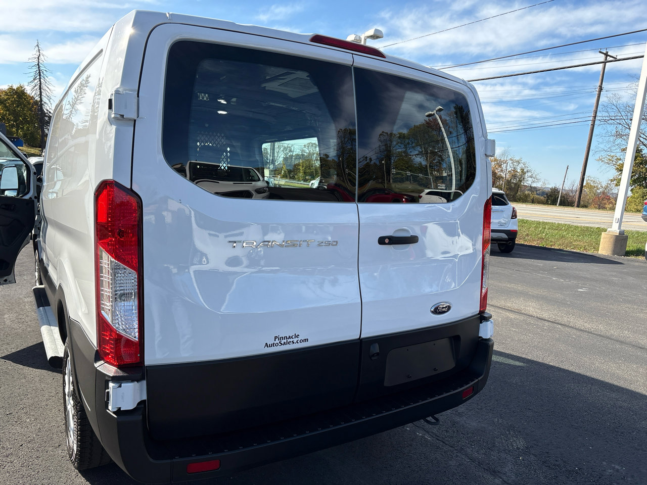 Used 2024 Ford Transit 250 Low Roof w/ Exterior Upgrade Package image 18