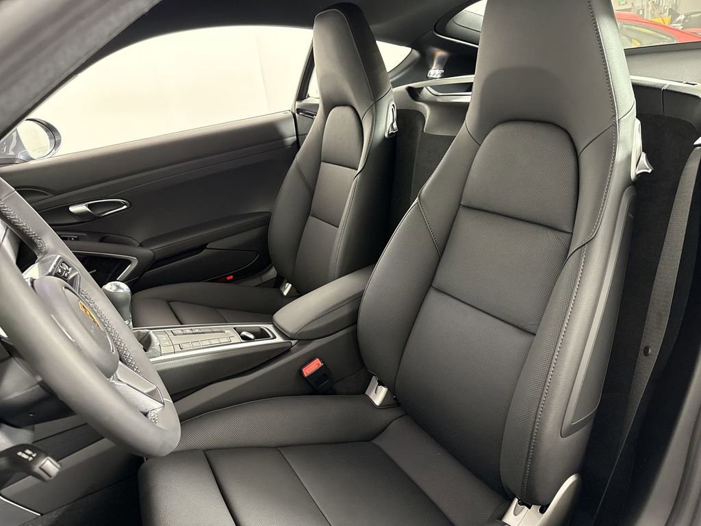 Used 2025 Porsche 718 Cayman S image 5