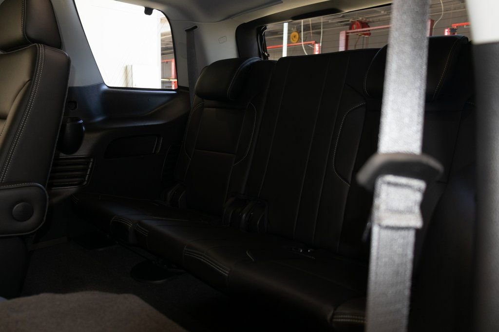 Used 2019 GMC Yukon Denali w/ Open Road Package AWD/4WD image 21