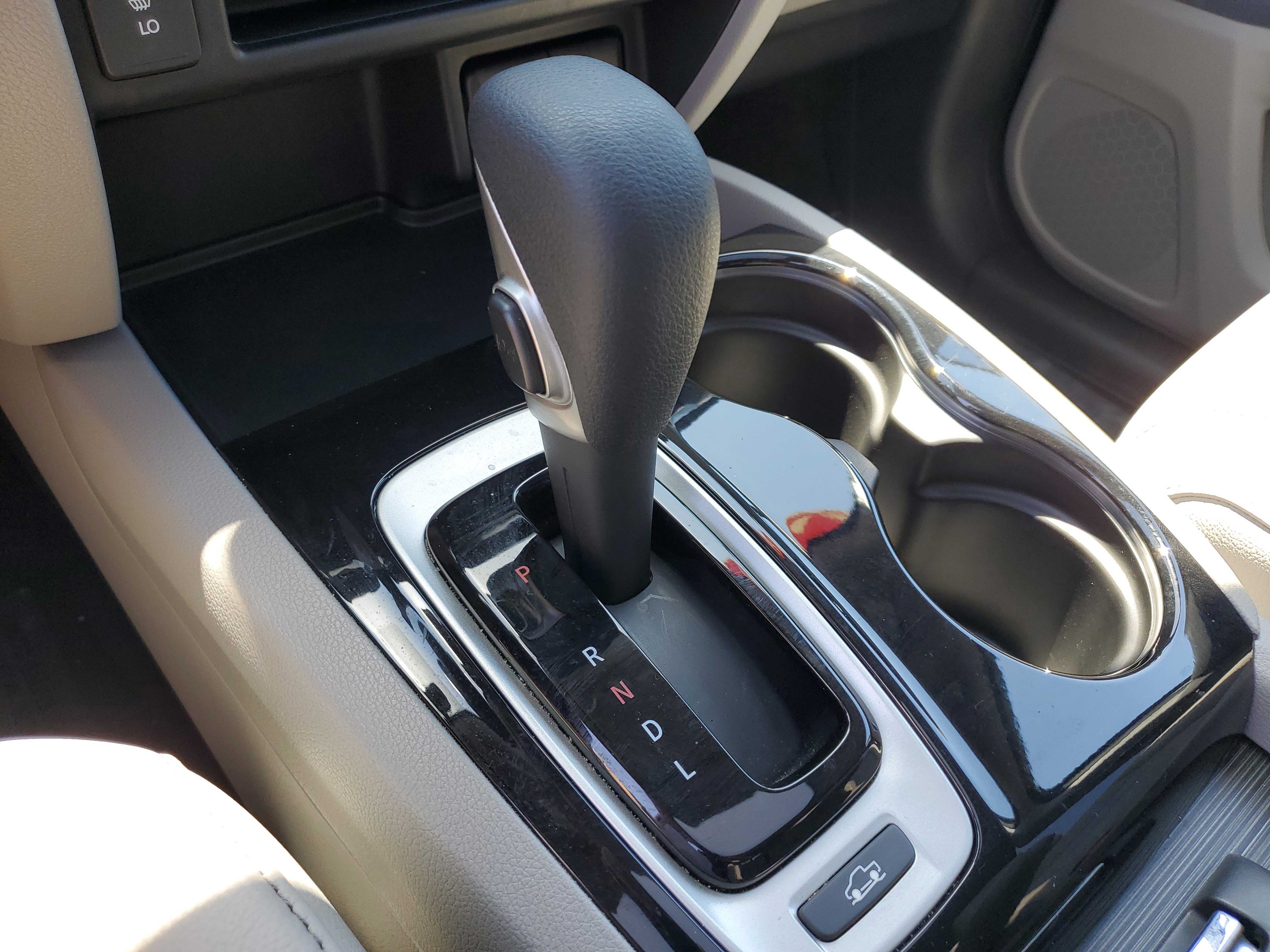 Used 2018 Honda Ridgeline RTL-E image 29