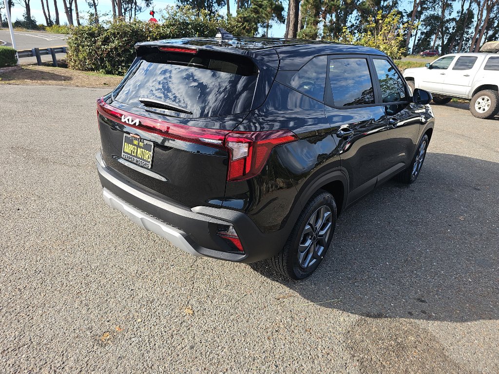 New 2026 Kia Seltos LX image 6