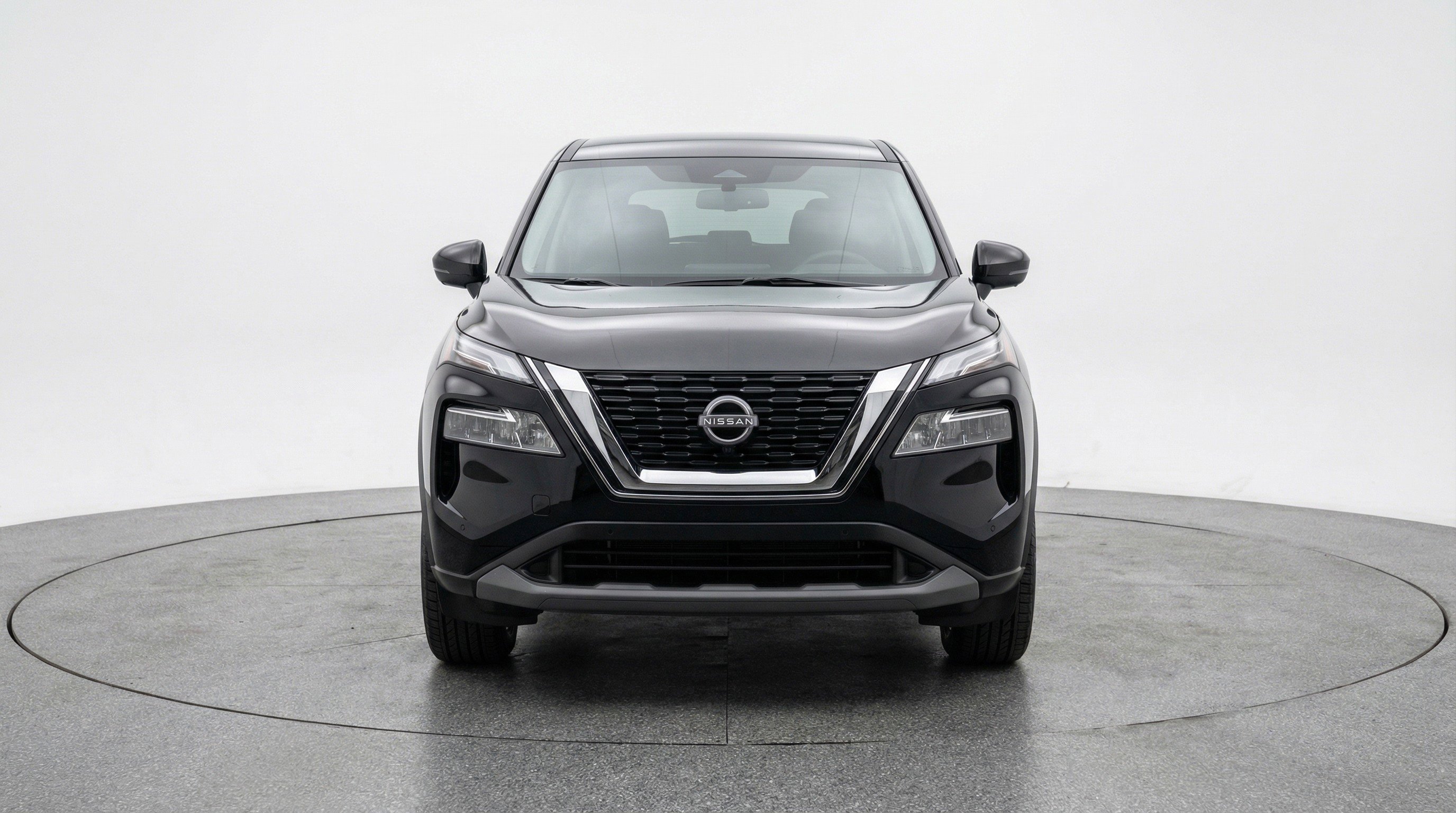 Used 2025 Nissan Rogue SV FWD image 2
