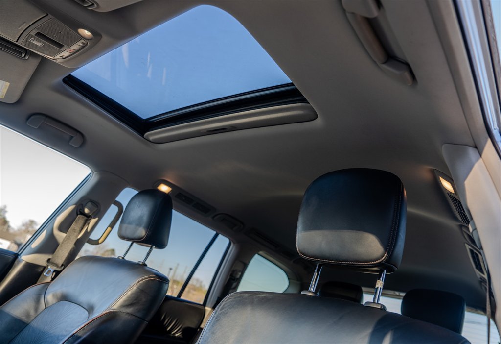 Used 2019 Nissan Armada SL w/ Premium Package RWD image 28