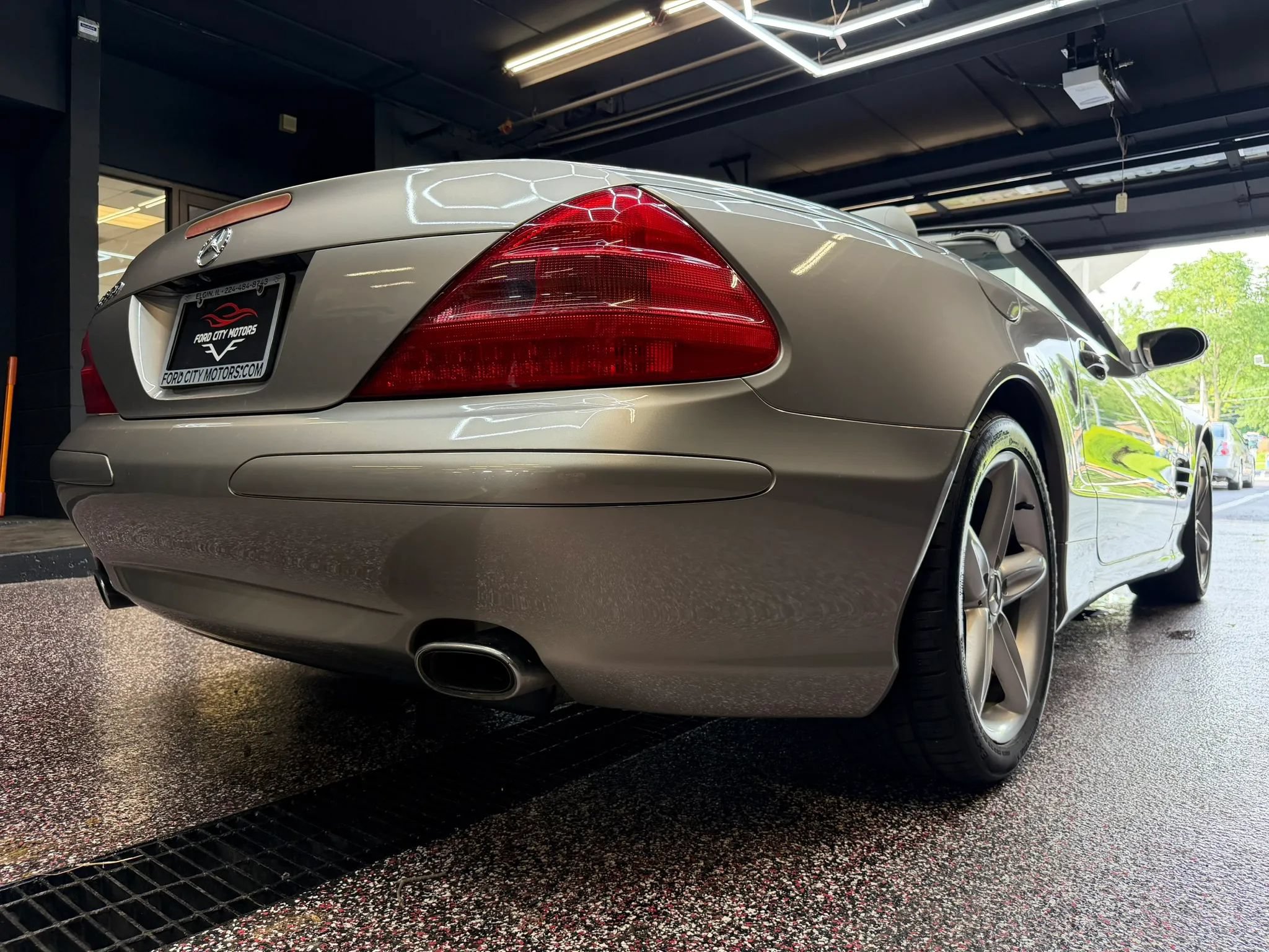 Used 2005 Mercedes-Benz SL 500 image 12