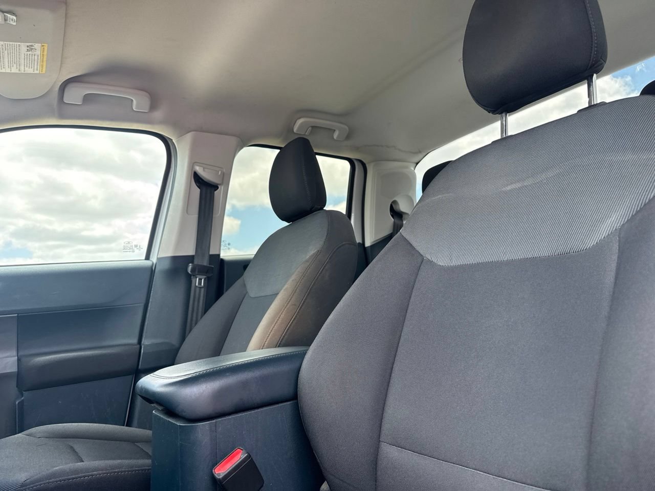 Used 2022 Ford Maverick XL FWD image 35