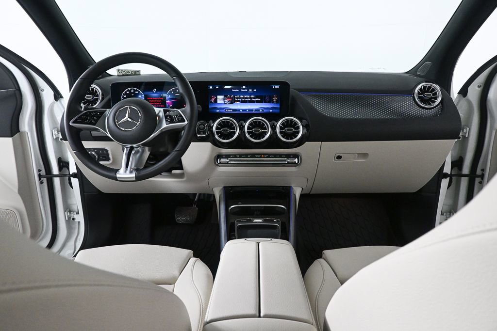 Used 2026 Mercedes-Benz GLA 250 image 17