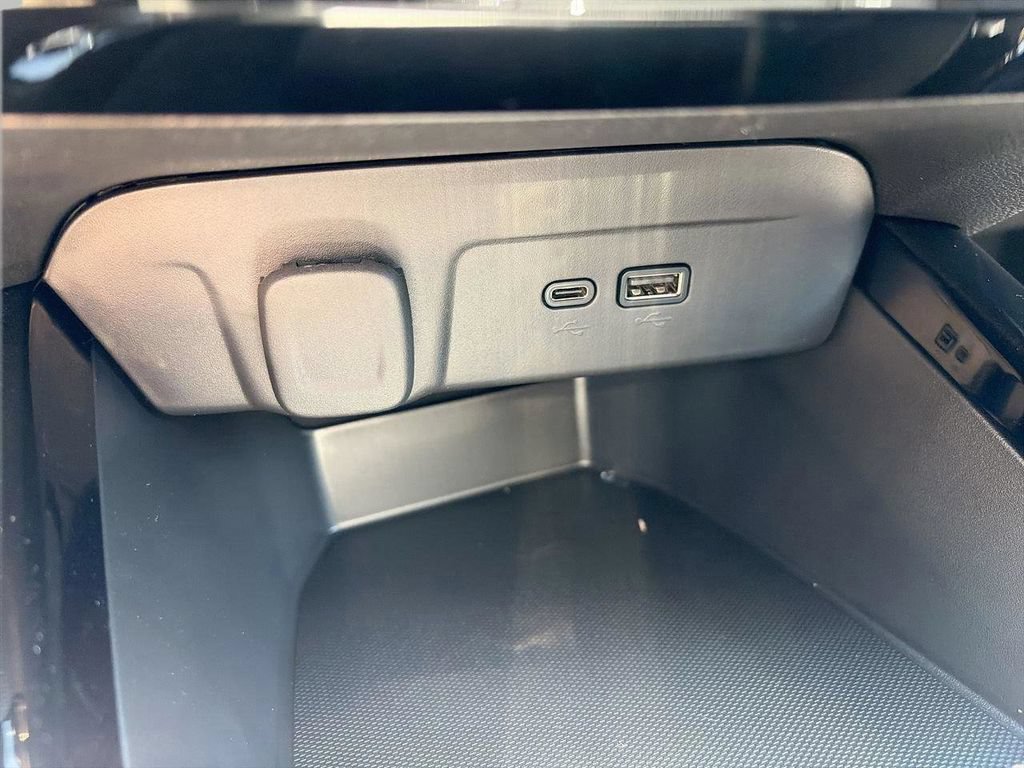 New 2026 Chevrolet Trax ACTIV w/ Driver Confidence Package FWD image 19