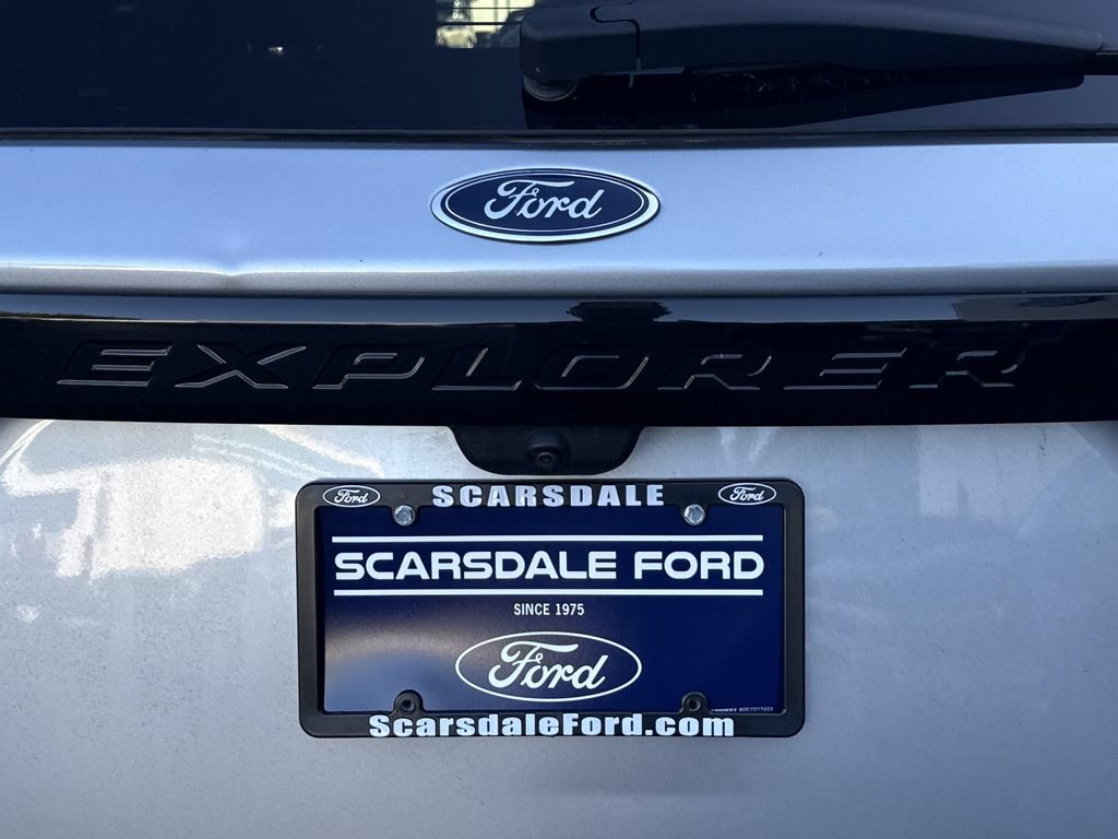 Used 2023 Ford Explorer ST w/ Equipment Group 401A AWD/4WD image 35