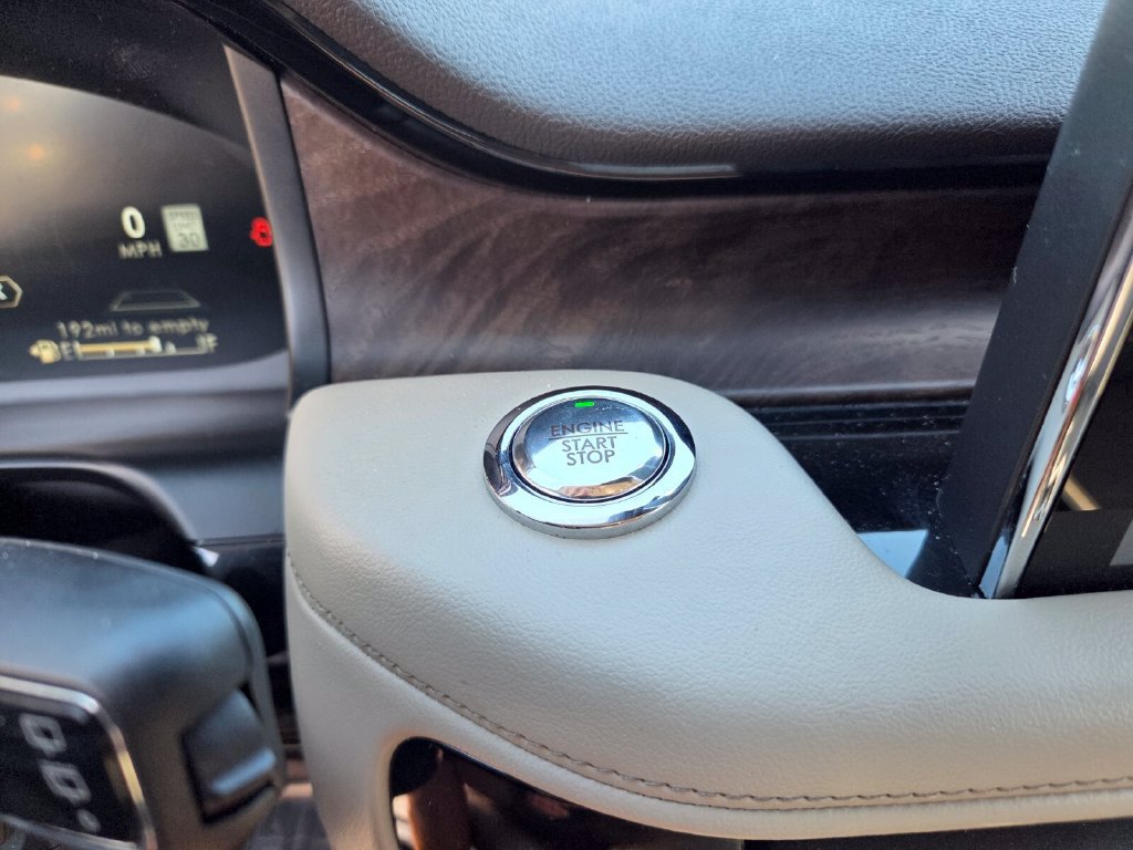 Used 2020 Lincoln Aviator Reserve w/ Equipment Group 201A RWD image 26