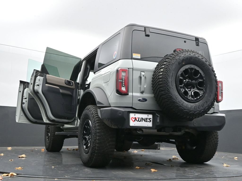 Used 2021 Ford Bronco Wildtrak image 75