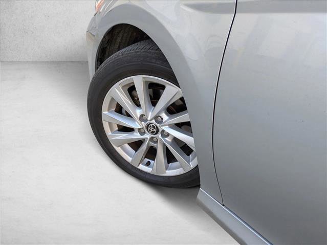 Certified 2022 Toyota Camry LE image 10