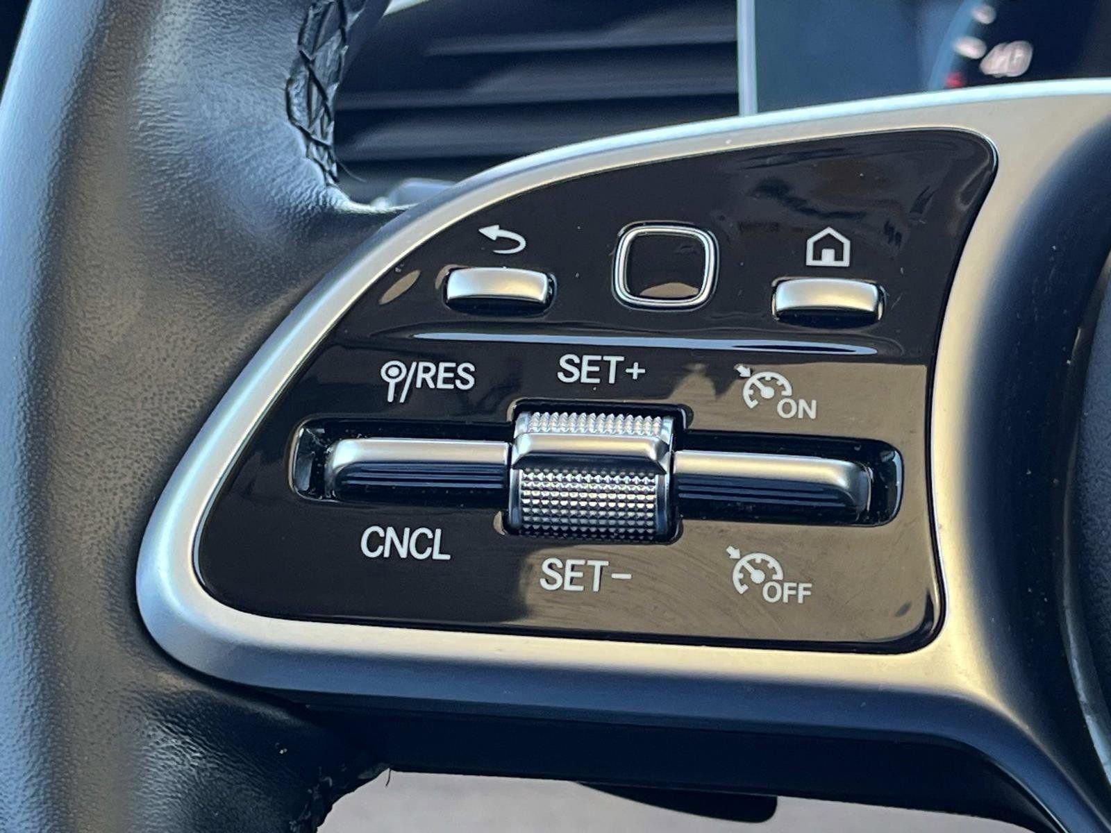 Certified 2023 Mercedes-Benz GLE 350 image 27