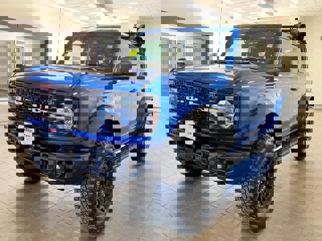 Used 2023 Ford Bronco Wildtrak AWD/4WD image 5