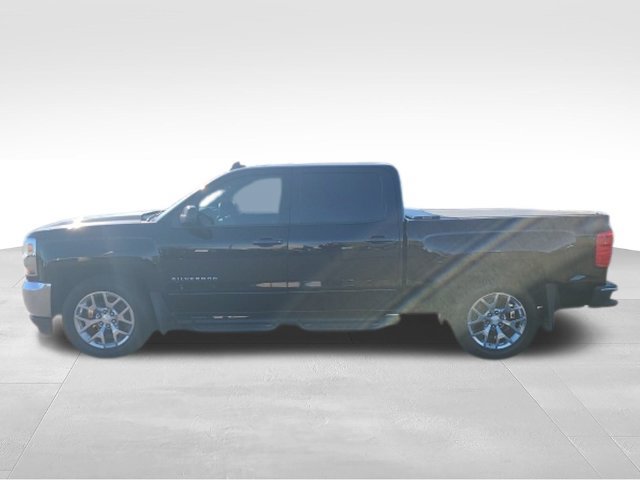 Used 2018 Chevrolet Silverado 1500 LT w/ All Star Edition AWD/4WD image 6