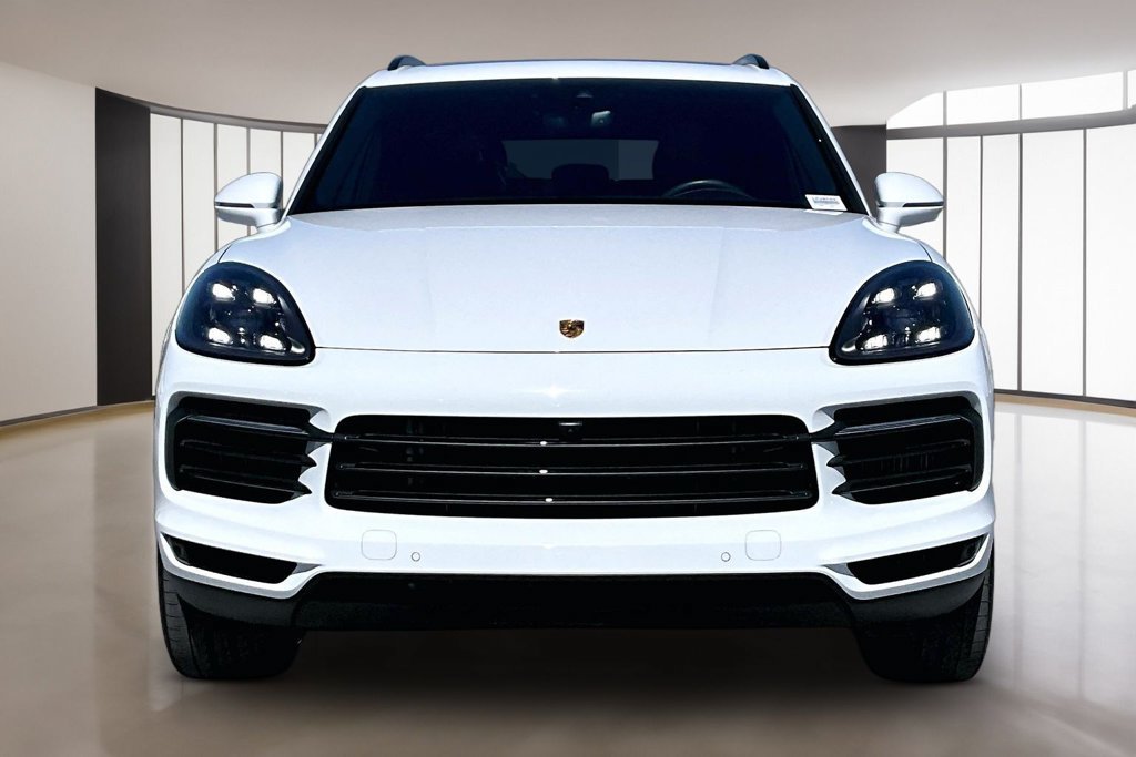 Used 2021 Porsche Cayenne S AWD/4WD image 2