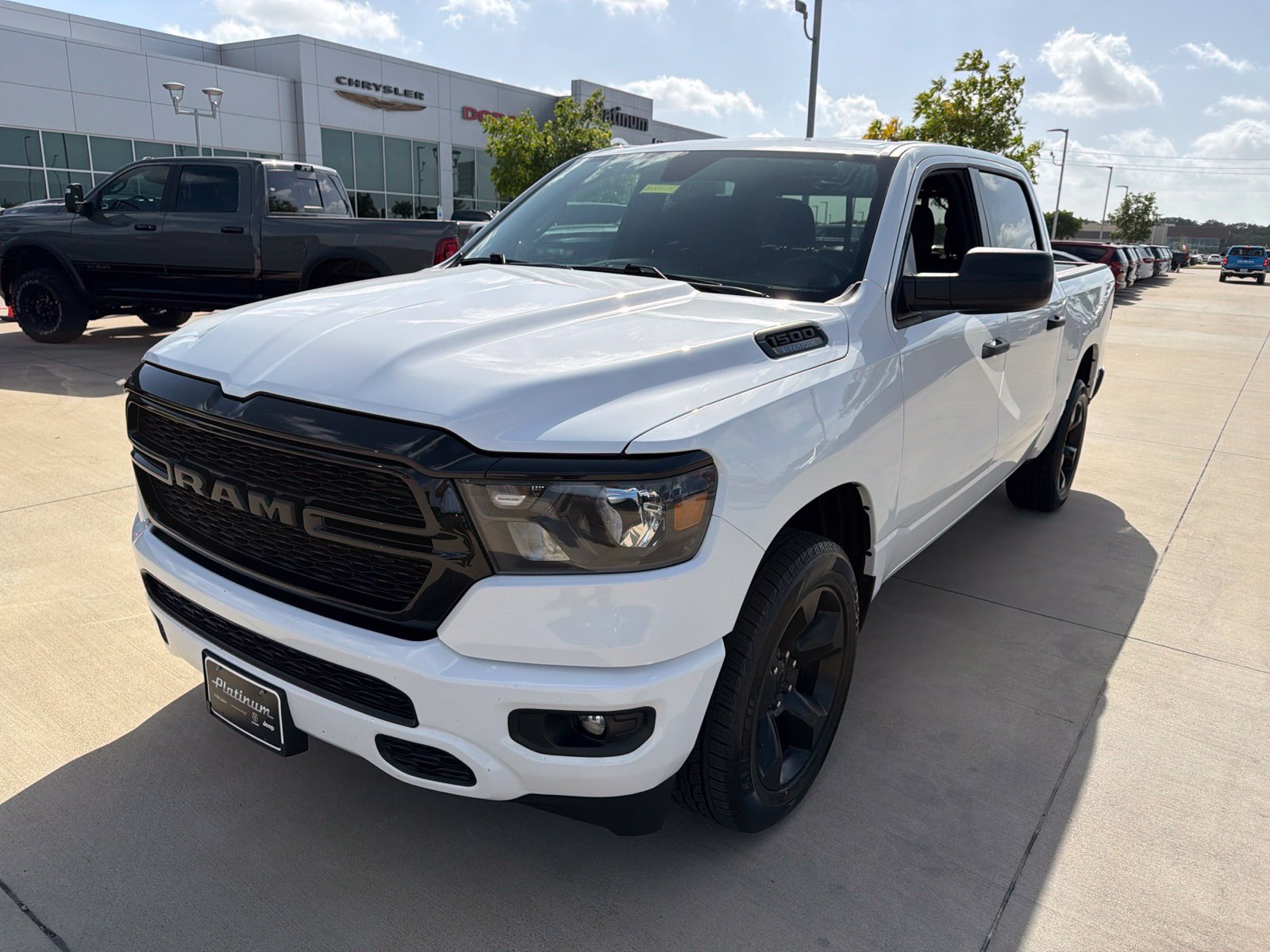Used 2024 RAM 1500 Tradesman w/ Night Edition AWD/4WD image 9