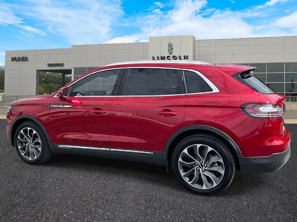 Used 2021 Lincoln Nautilus Reserve w/ Equipment Group 201A AWD/4WD image 5