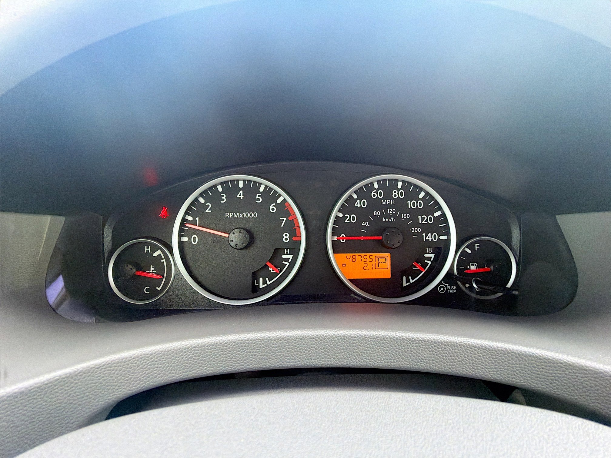 Used 2013 Nissan Frontier SL w/ Moonroof Pkg image 35