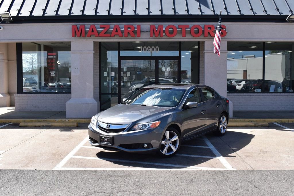 Used 2014 Acura ILX w/ Technology Package image 2