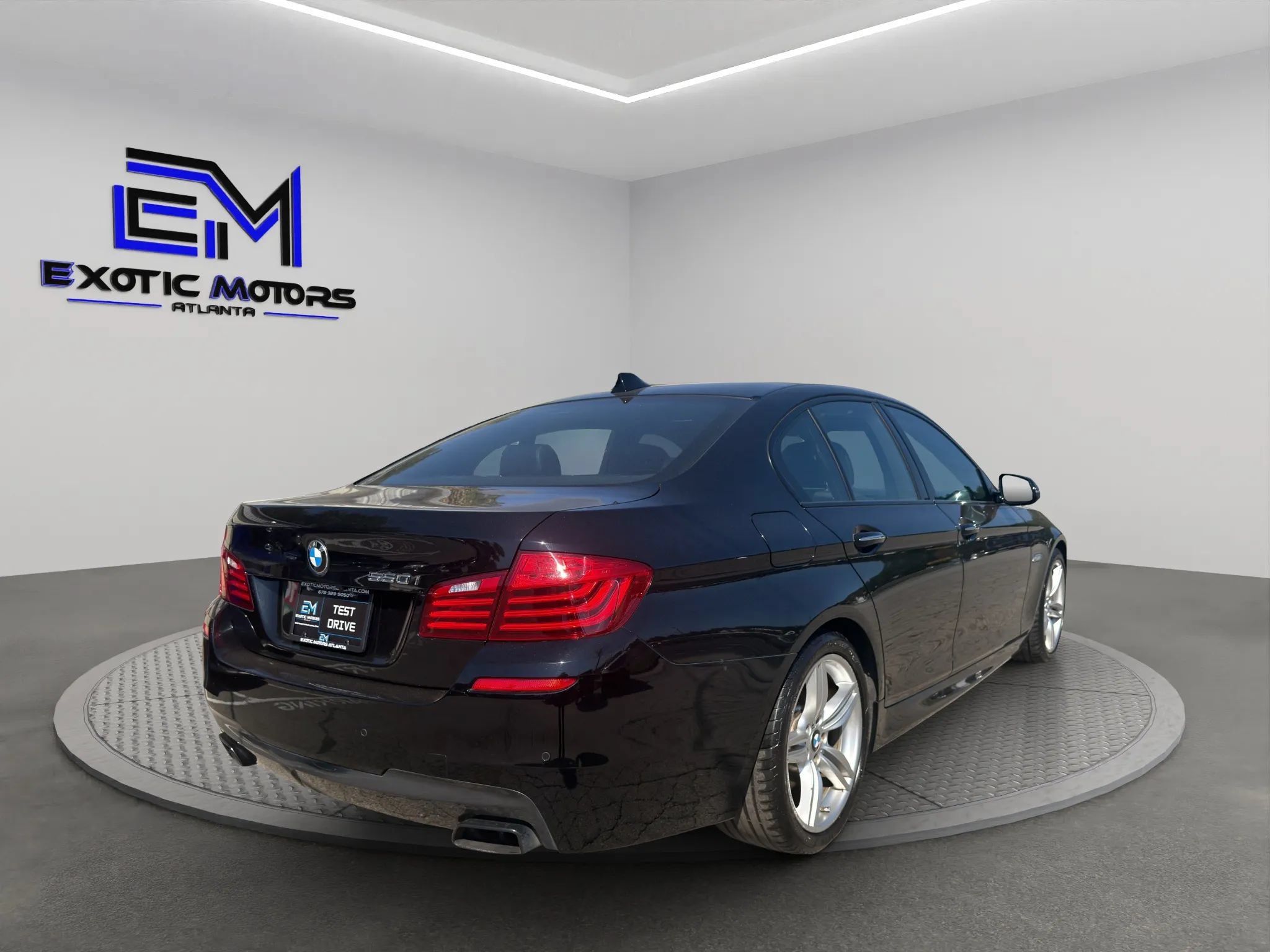 Used 2016 BMW 550i Sedan RWD image 5