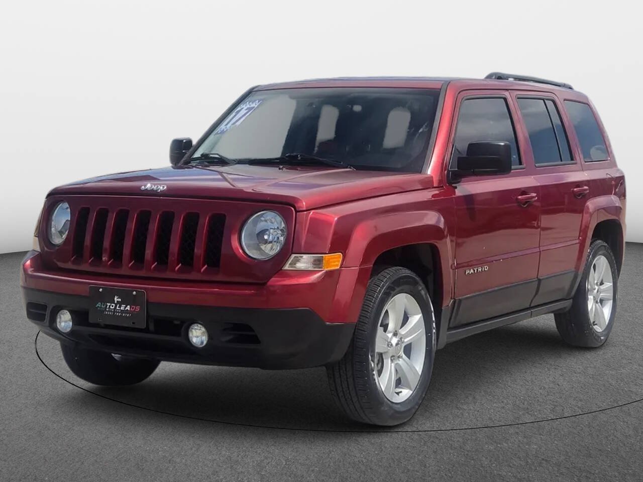 Used 2017 Jeep Patriot Latitude FWD image 1