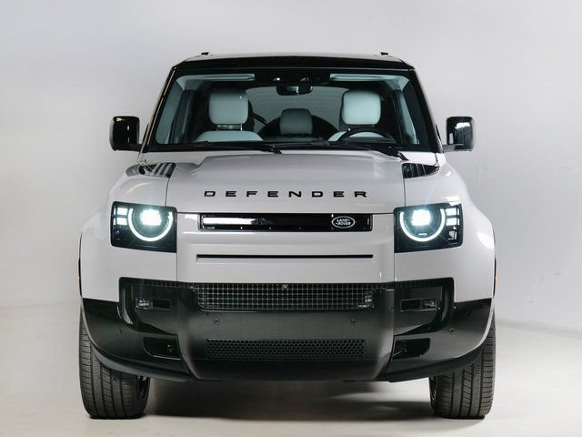 New 2026 Land Rover Defender 110 X-Dynamic SE AWD/4WD image 8
