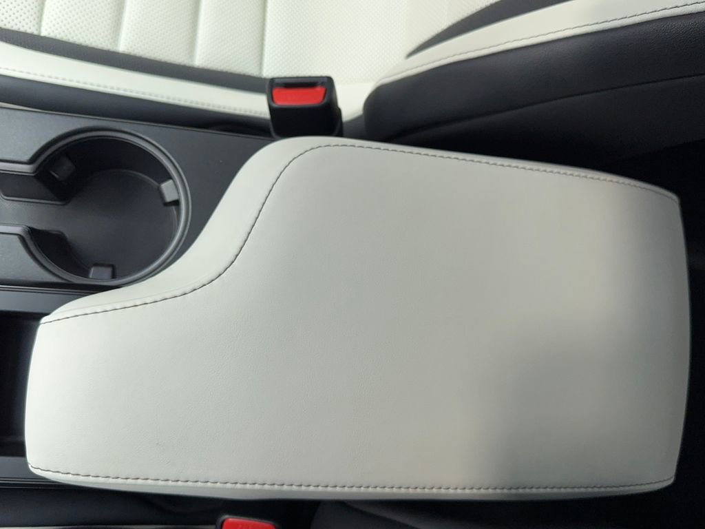 Used 2022 Lexus IS 350 F Sport w/ Accessory Package image 31