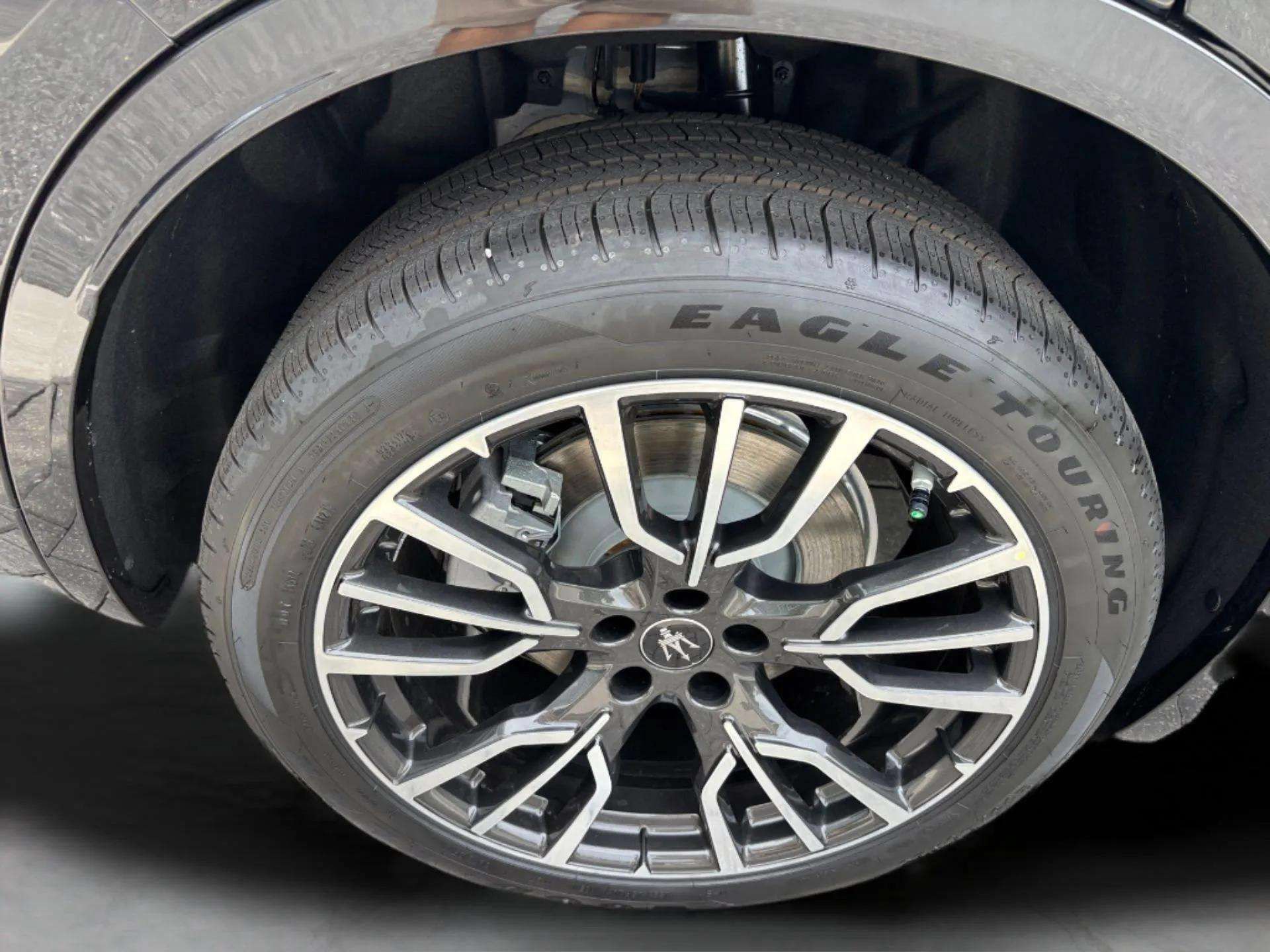 New 2025 Maserati Grecale Modena AWD/4WD image 42