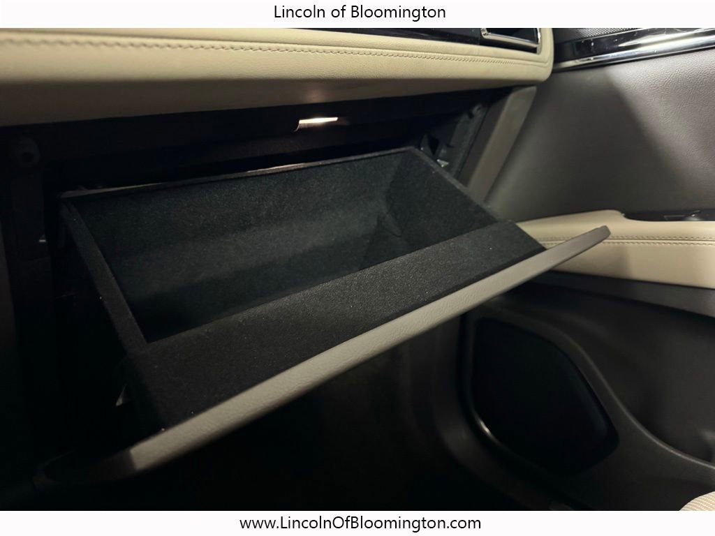 Used 2022 Lincoln Nautilus Reserve w/ Equipment Group 201A AWD/4WD image 61