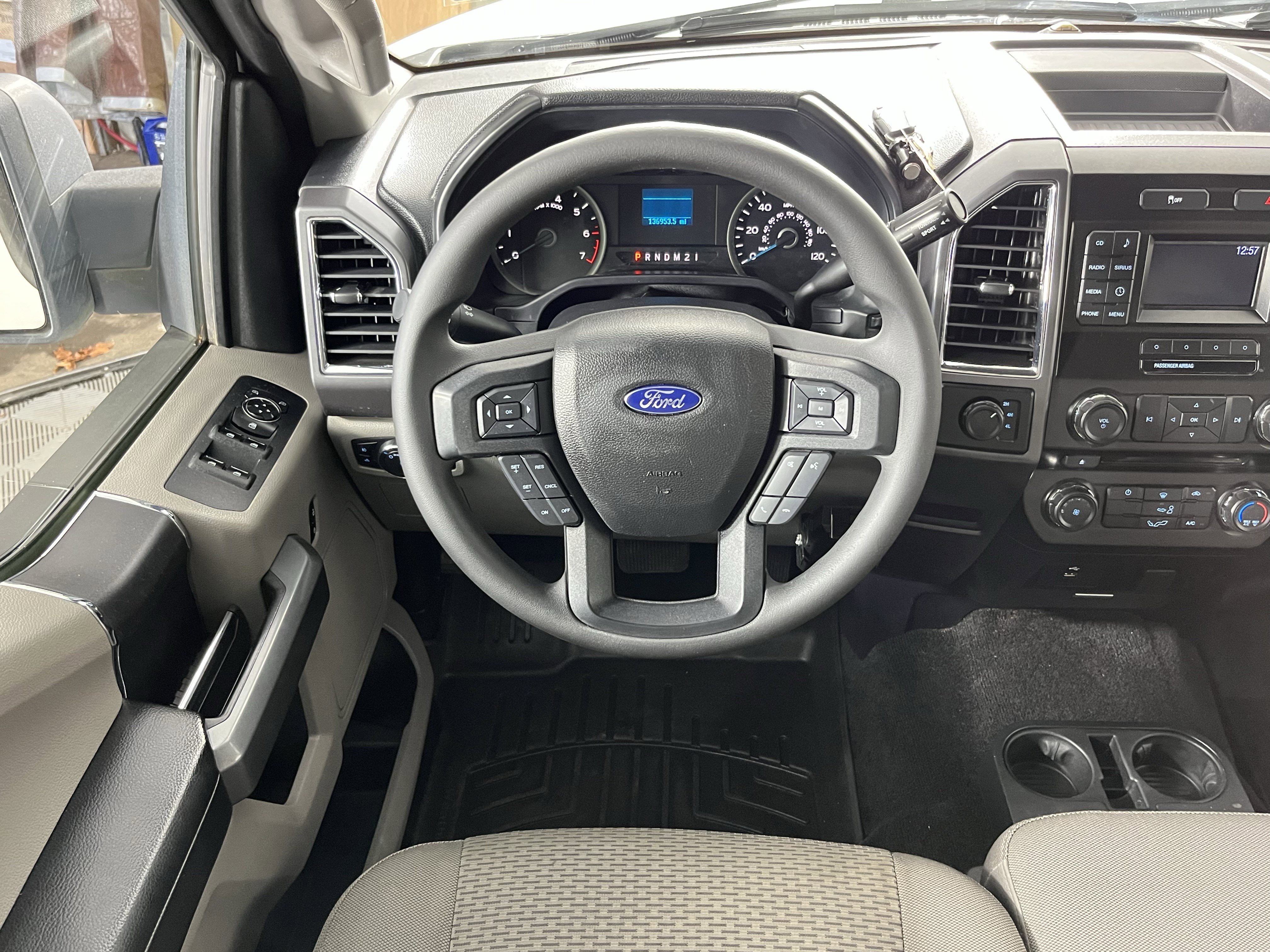Used 2016 Ford F150 XLT image 13