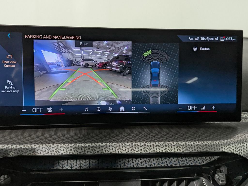 Used 2025 BMW 330i xDrive Sedan w/ M Sport Package image 21