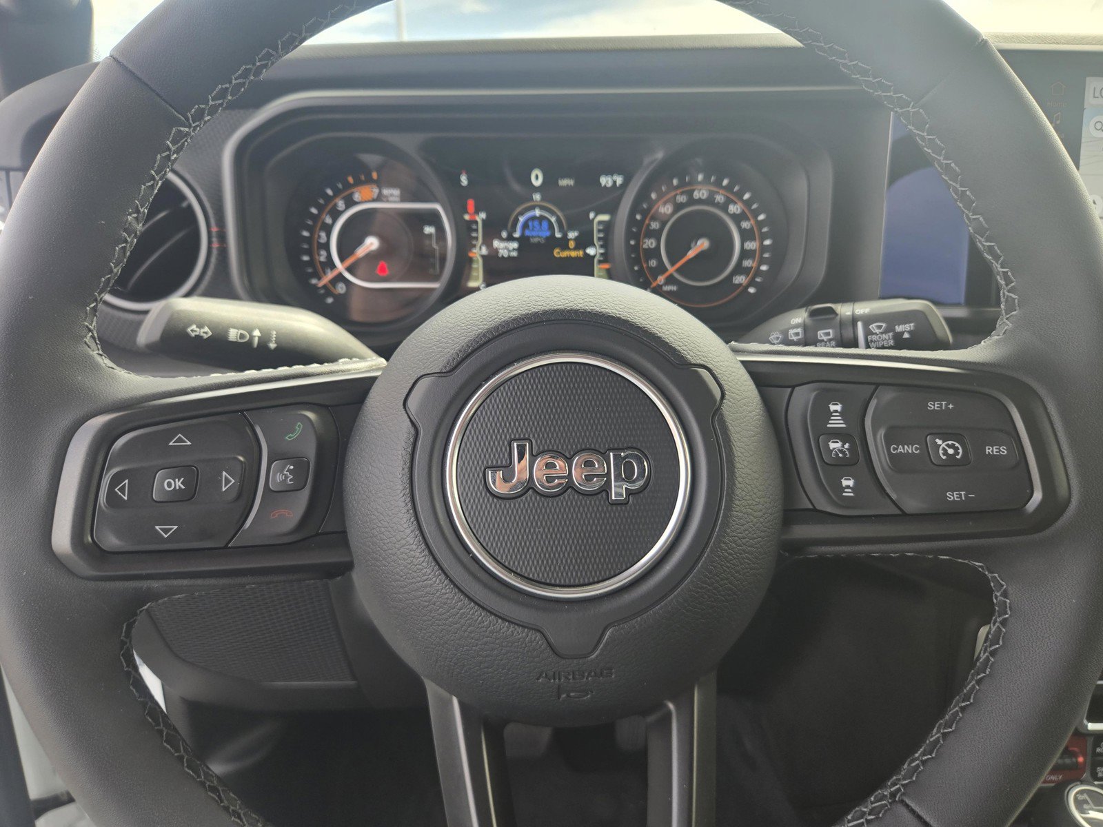 Used 2026 Jeep Wrangler Unlimited Rubicon AWD/4WD image 27