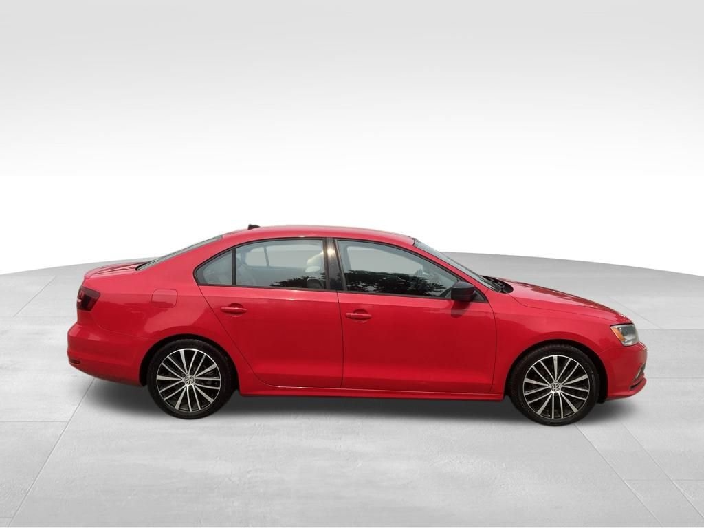 Used 2016 Volkswagen Jetta Sport FWD image 7